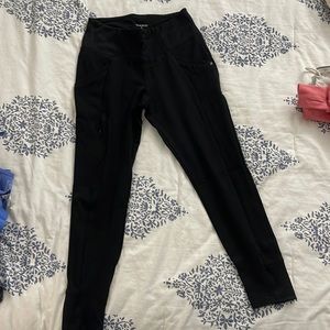Small Jaanuu scrub pants